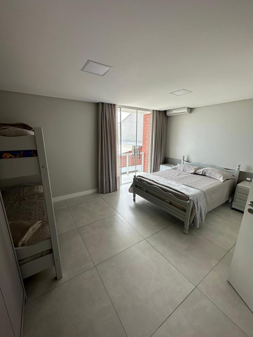 Apartamento Frente Mar Na Baia De ポルト・ベロ エクステリア 写真